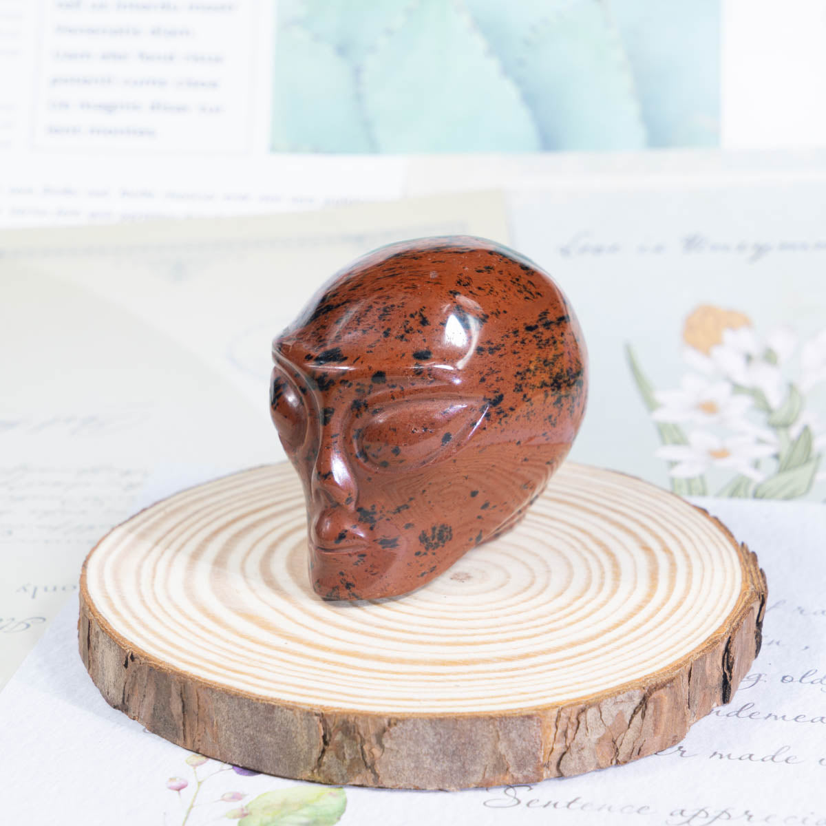 Cráneo alienígena de obsidiana roja de 2 pulgadas a granel