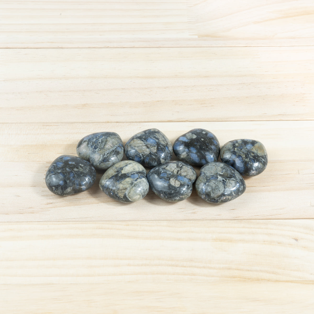 3 cm großes Llanit-Herz in loser Schüttung