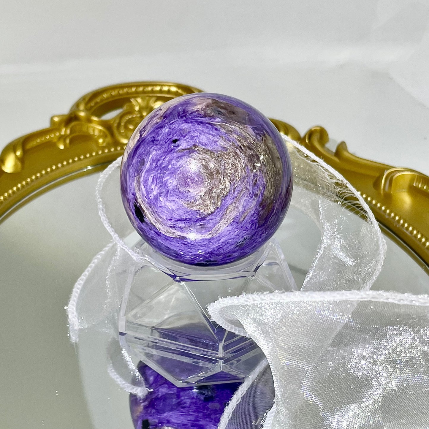 Hochwertige Charoit-Kugel im Großhandel