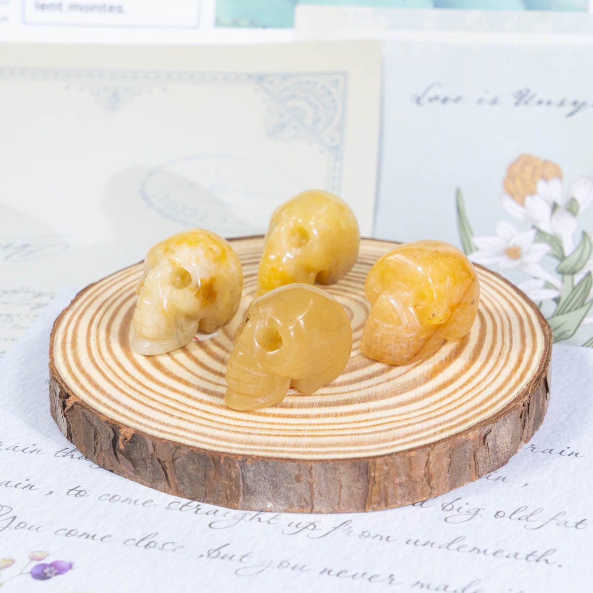 Calavera de jade amarillo de 1 pulgada a granel