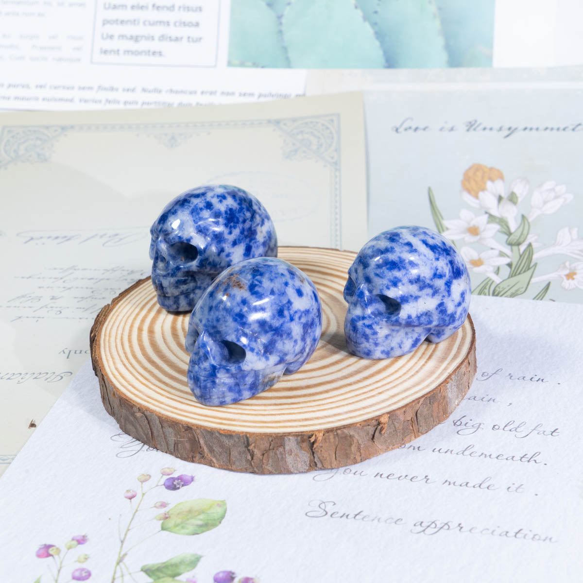 1,5-Zoll-Schädel aus blauem Punktstein in loser Schüttung