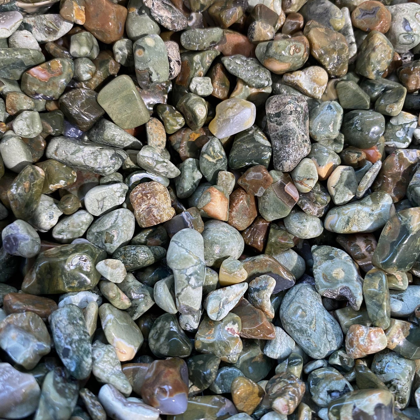 0.5-1.5cm Rainforest Jasper Crushed Stones In Bulk