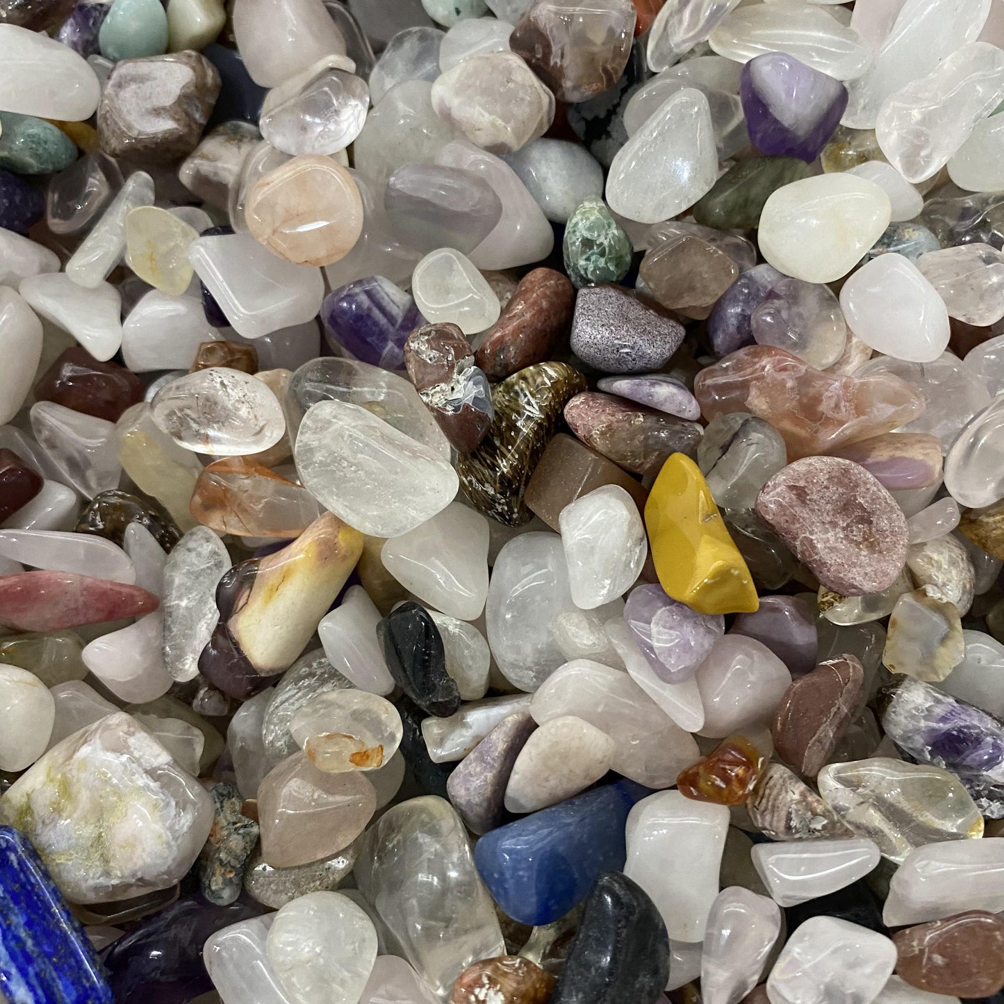 Piedras trituradas mixtas a granel