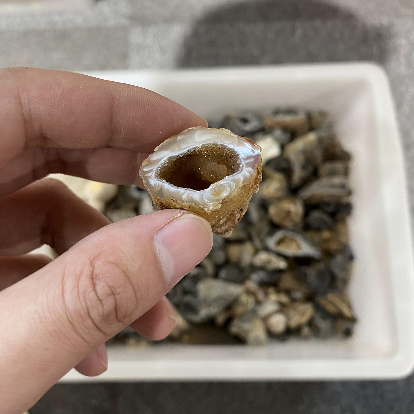 Achat-Geode in großen Mengen