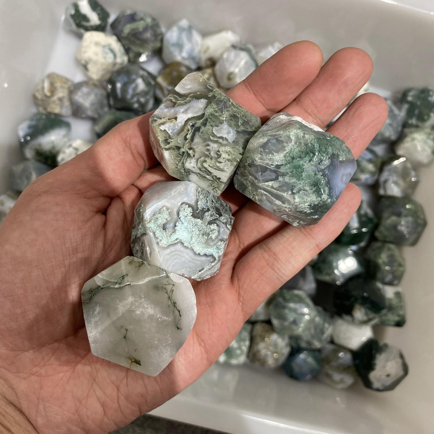 Piedras rodadas poliedro de ágata musgosa a granel