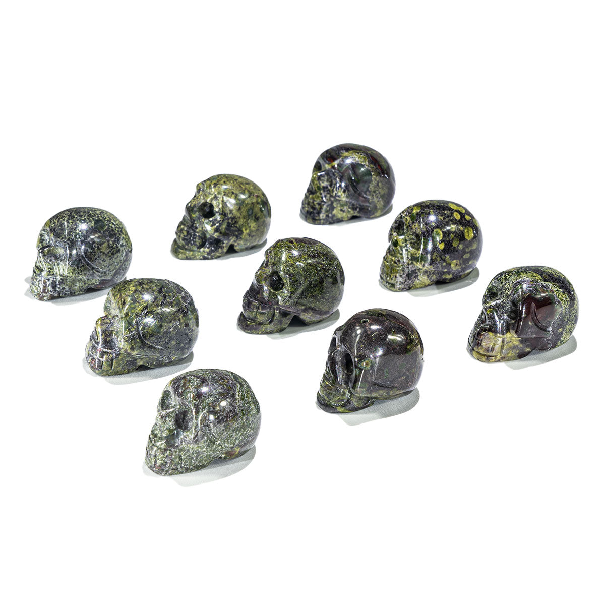 1-Zoll-Drachenblutsteinschädel in loser Schüttung