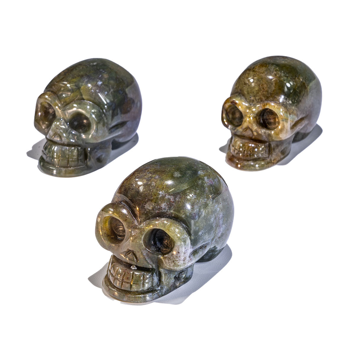 2-Zoll-Moosachat-Schädel in loser Schüttung