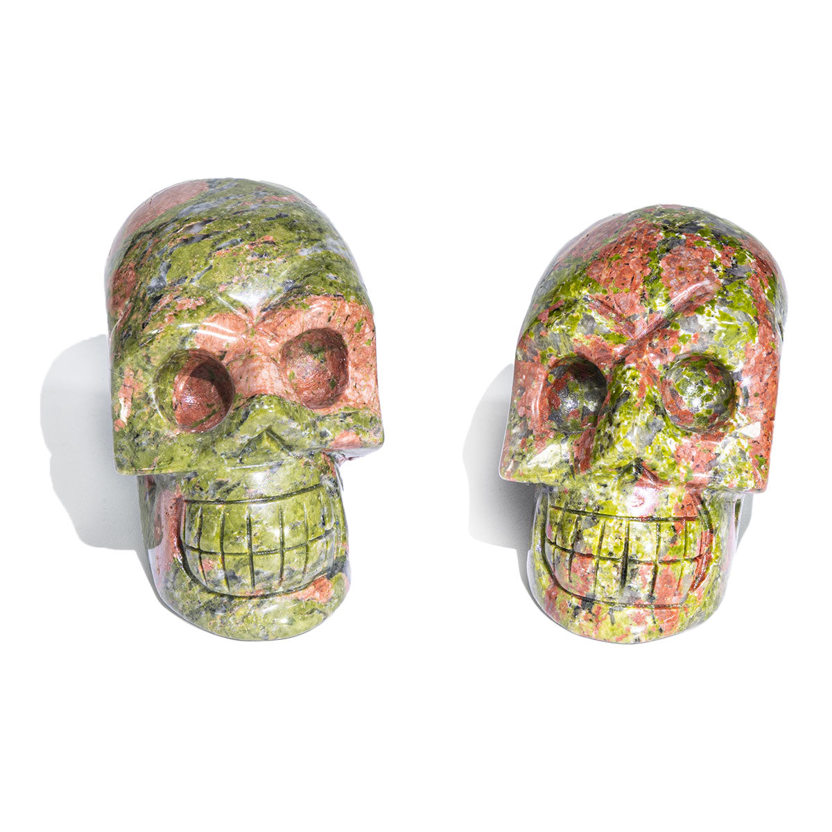 Cráneo de unakita de 3 pulgadas a granel