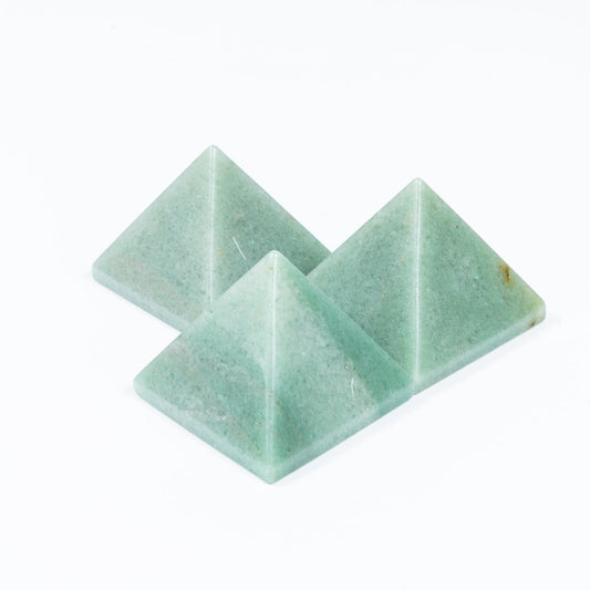 4 cm große Pyramide aus grünem Aventurin in Großpackung