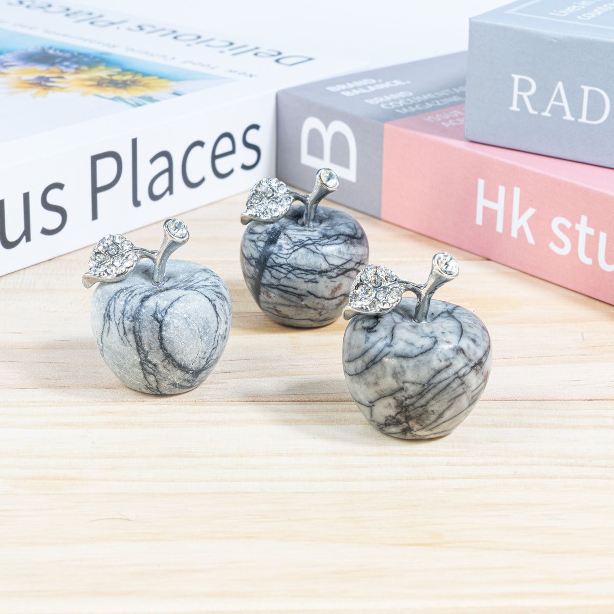 Manzana de piedra de red negra de 3 cm a granel