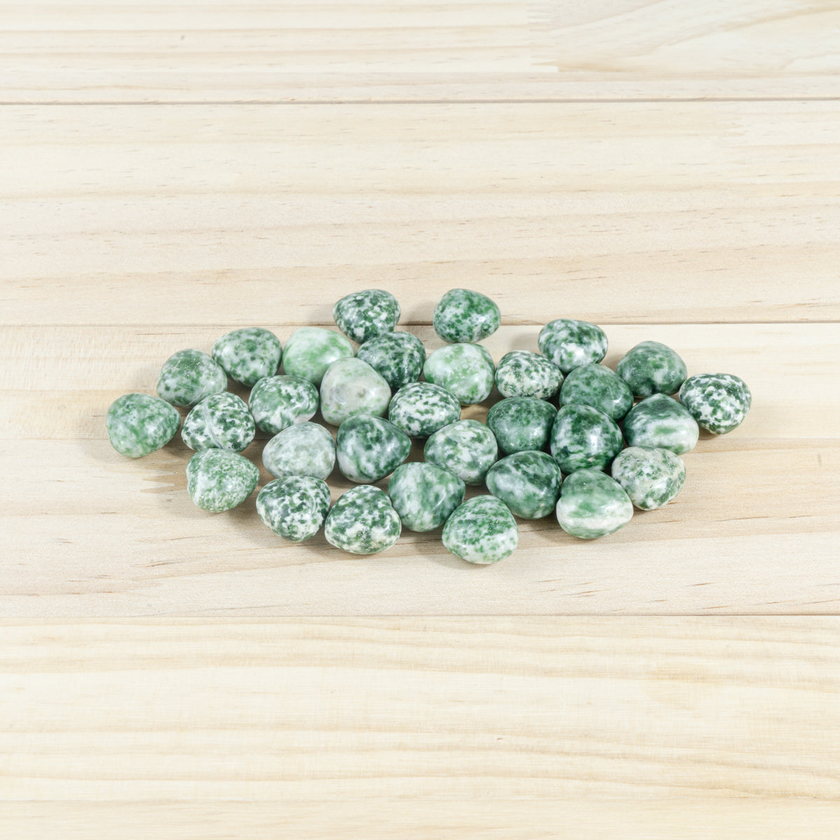 Mini-Hydrogrossular-Herz in Großpackung