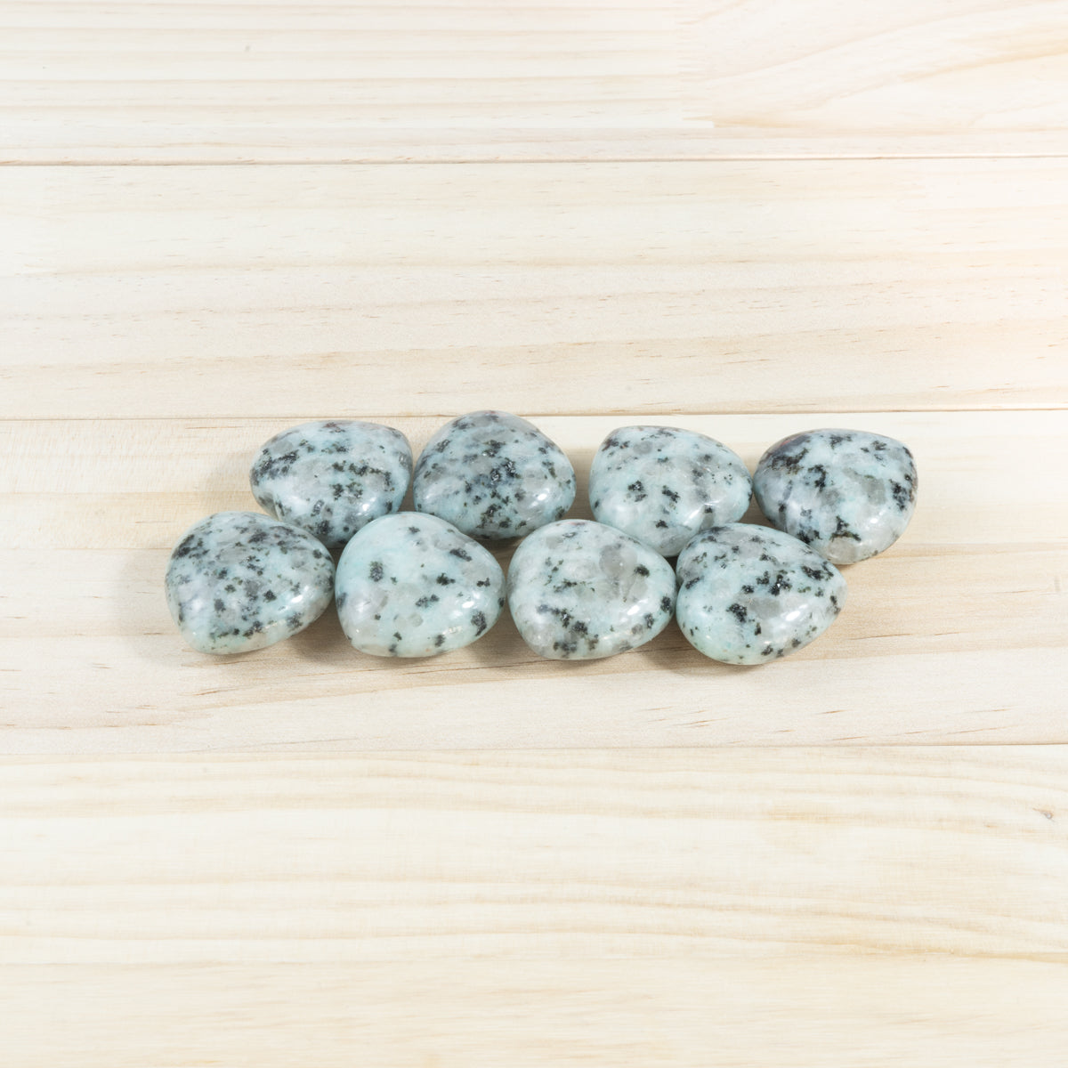 3 cm großes Kiwi-Jaspis-Herz in loser Schüttung