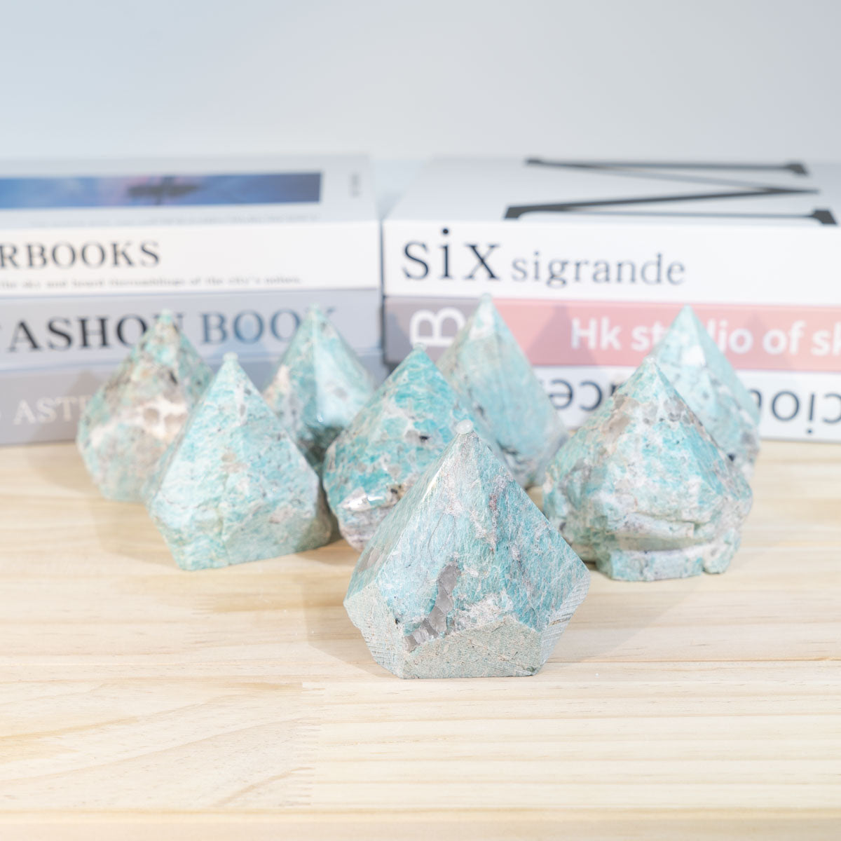 Punto de piedra en bruto de amazonita a granel