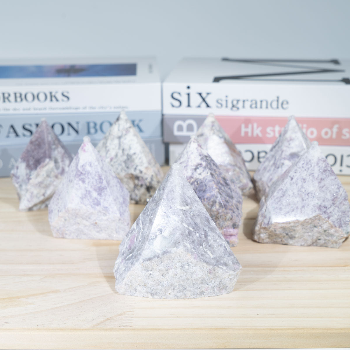 Punto de piedra en bruto de turmalina rosa a granel