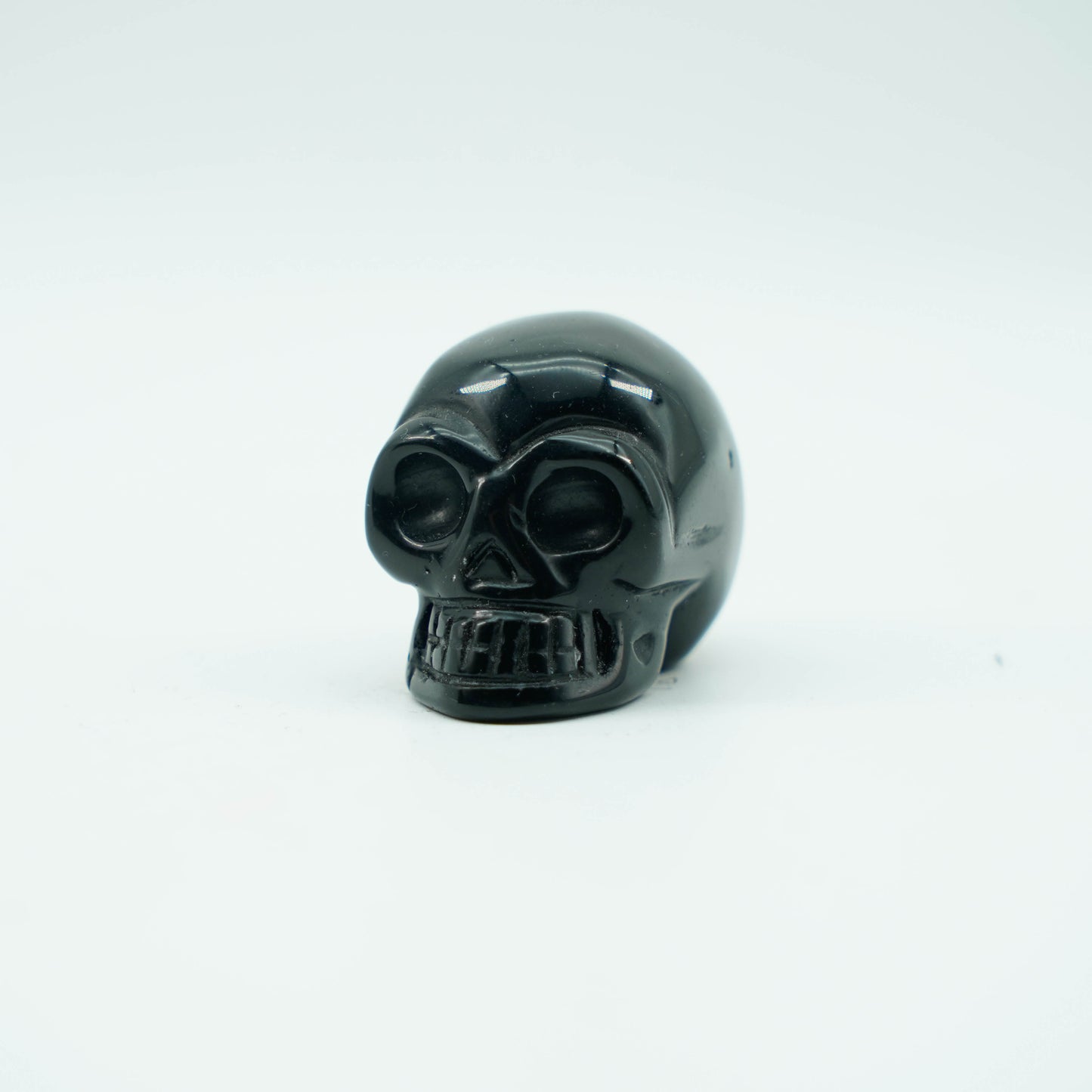 Calavera de ojos grandes de obsidiana negra【Hjl0010A9】