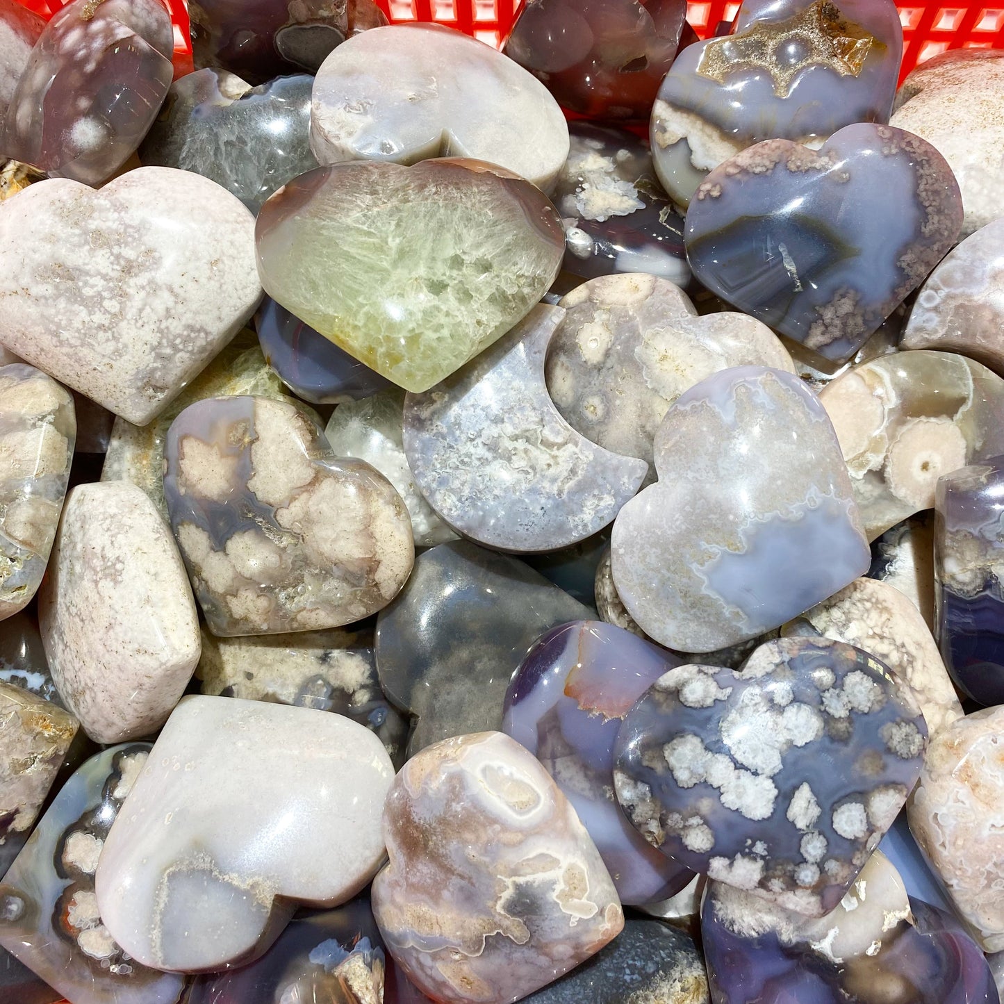 Blumenachat-Palmenstein in loser Schüttung