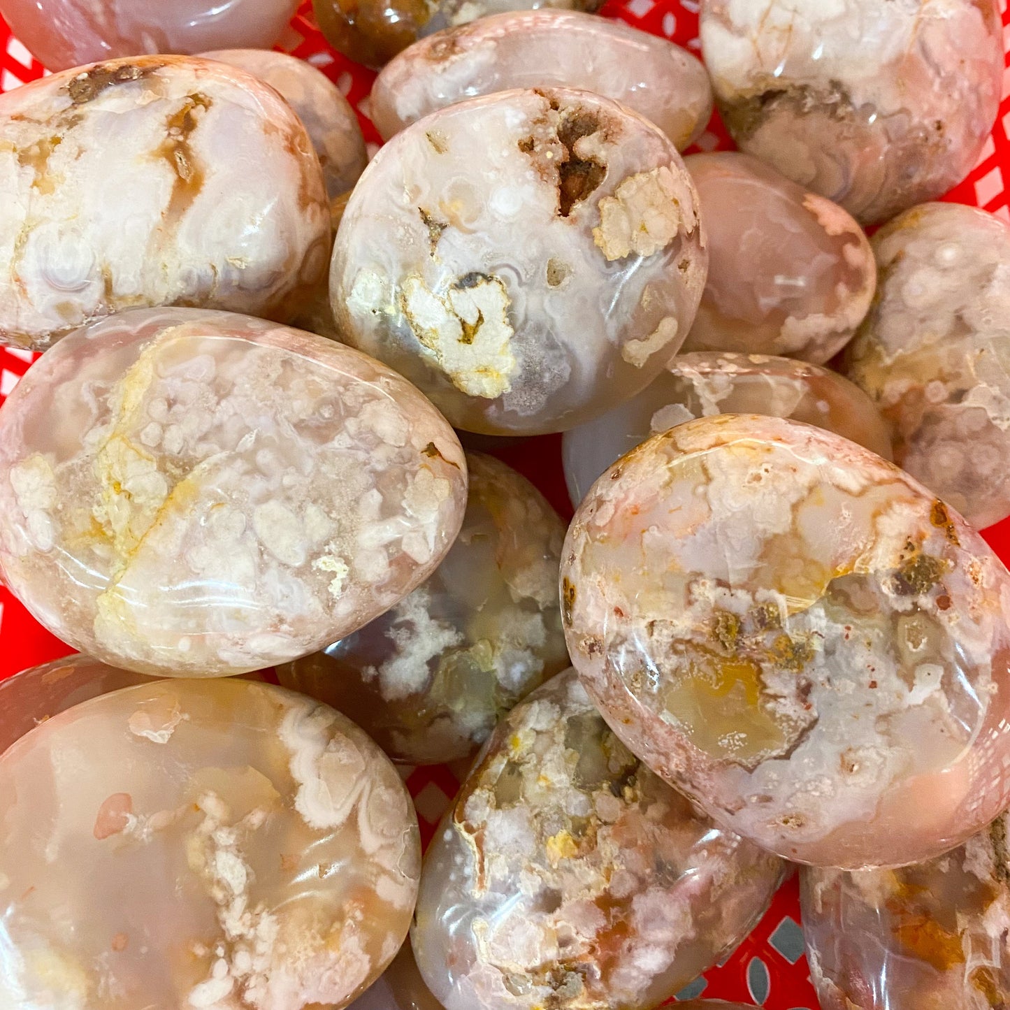 Blumenachat-Palmenstein in loser Schüttung