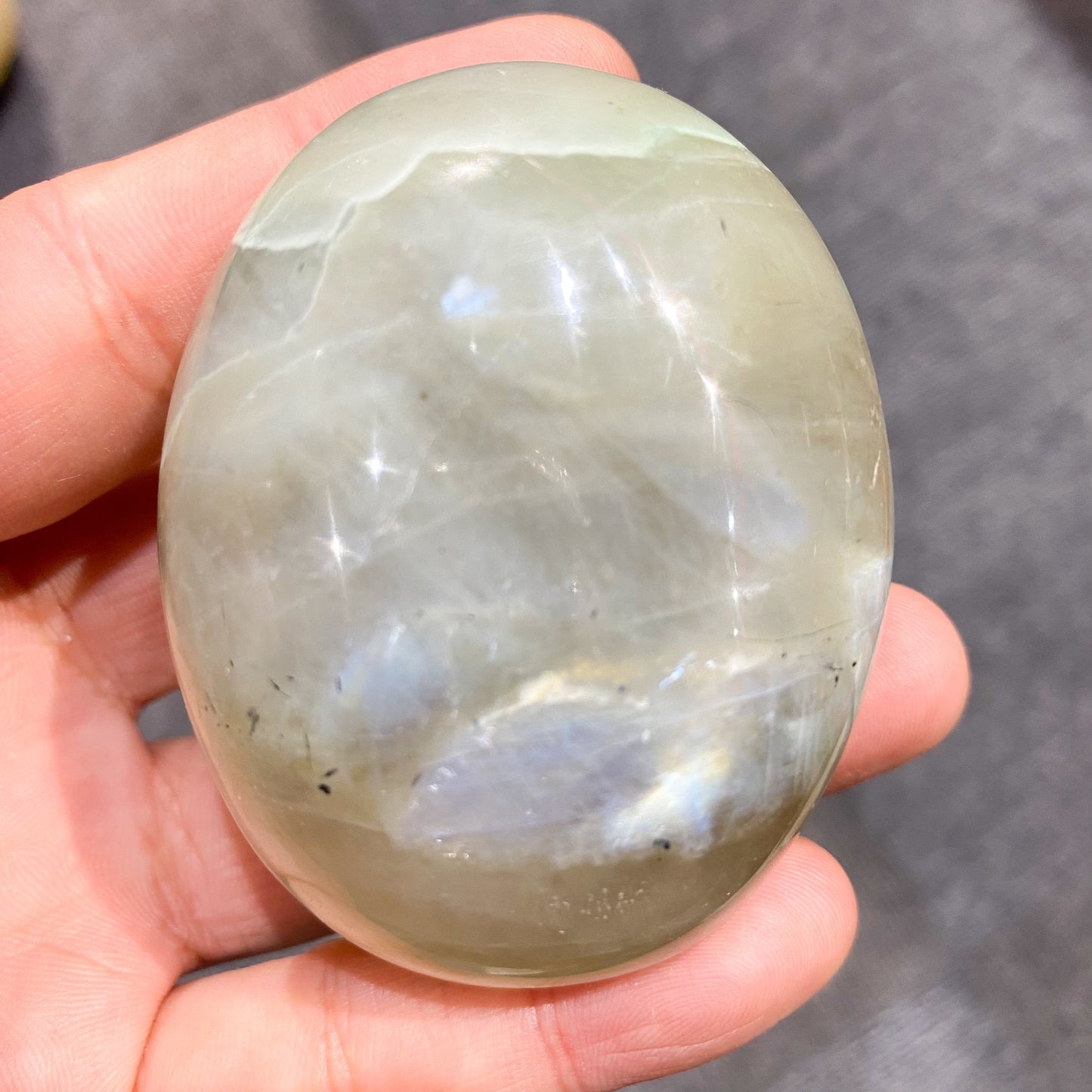 Mondstein-Herz-Palmstein in loser Schüttung